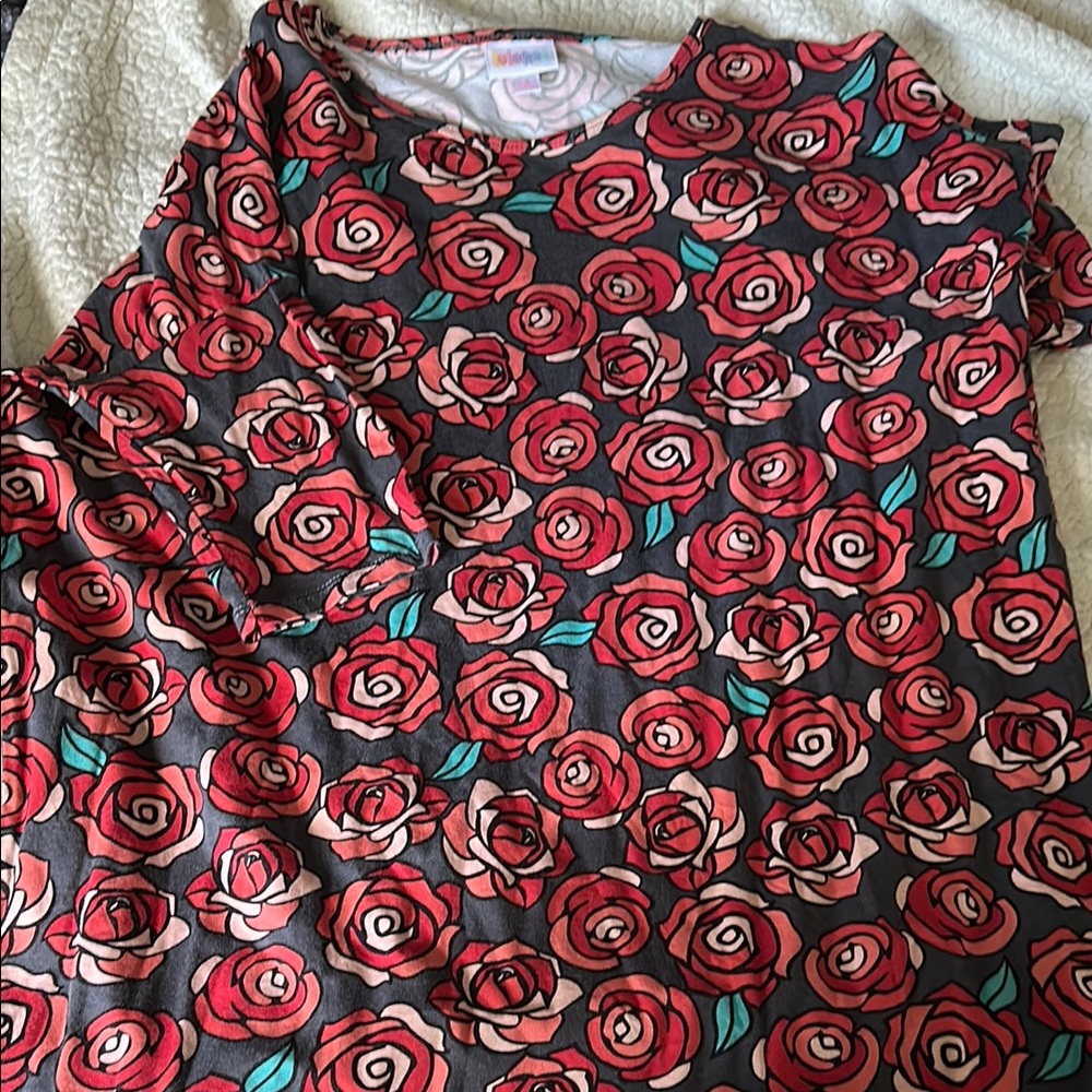 EUC LuLaRoe Irma Top with Disney’s Belle- Beauty and the Beast Rose Pattern